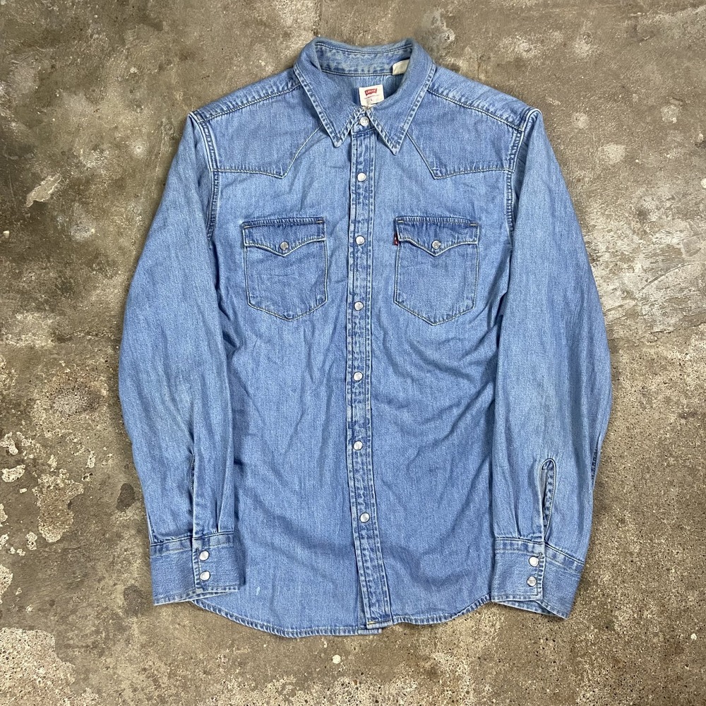 Levi's Pearl Snap Western Shirt Size Large Blue Denim Medium Wash Brush Popper
